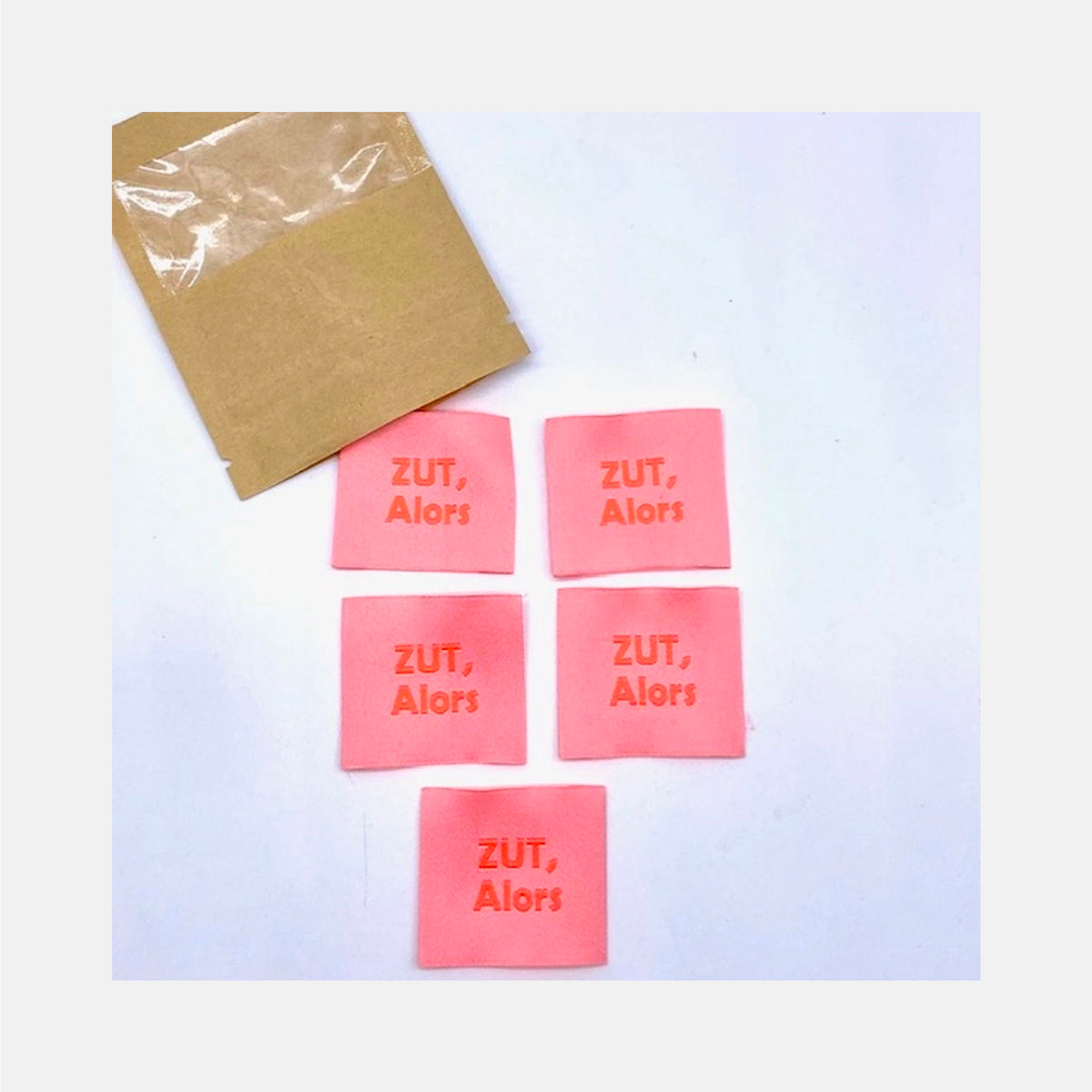 Etiquette à coudre de Home Couture, modèle Zut Alors (fluo)