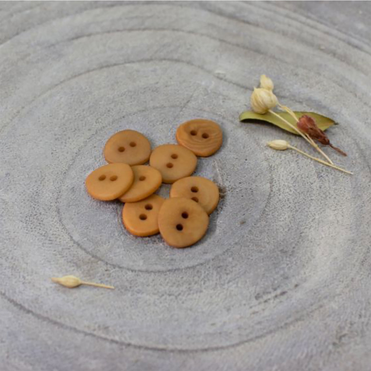 Boutons Jaipur d'Atelier Brunette coloris Ochre