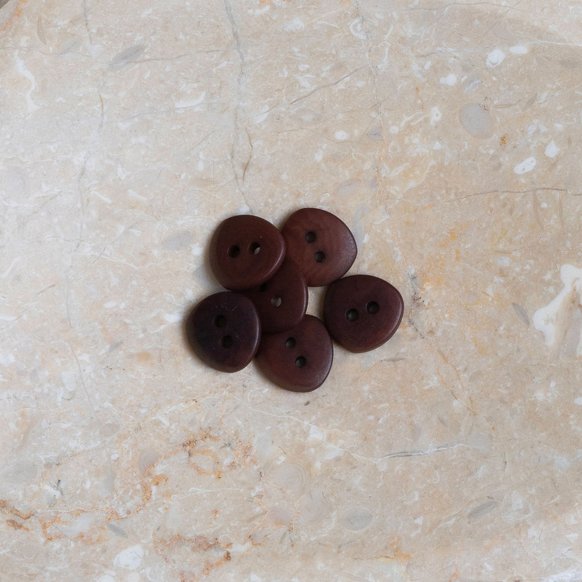 Boutons Jaipur d'Atelier Brunette coloris Rust / Cripsy Brownie