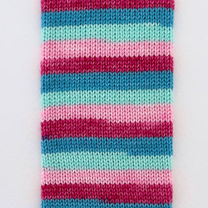 Laine à chaussettes autorayante Fingering 85/15 Le Bruit des Aiguilles coloris Hi Barbie!
