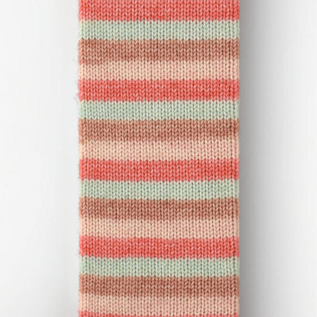 Laine à chaussettes autorayante Fingering 85/15 Le Bruit des Aiguilles coloris La Maison des Dunes