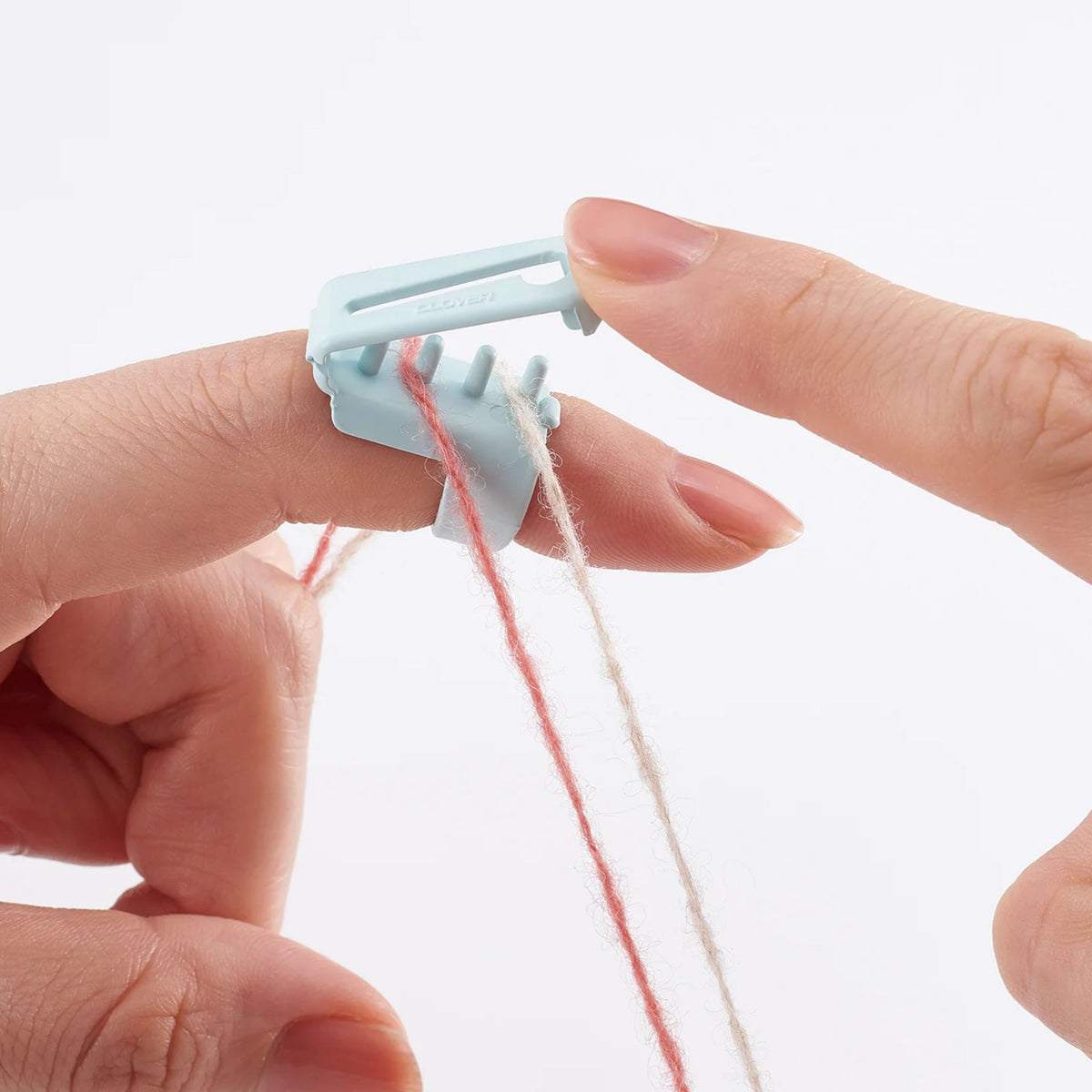 Guide-fils en plastique Clover, pour tricoter facilement des modèles en jacquard, taille S/M (référence 348)