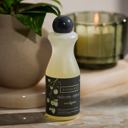 Lessive pour lainage sans rinçage Eucalan, flacon de 100ml, senteur Eucalyptus
