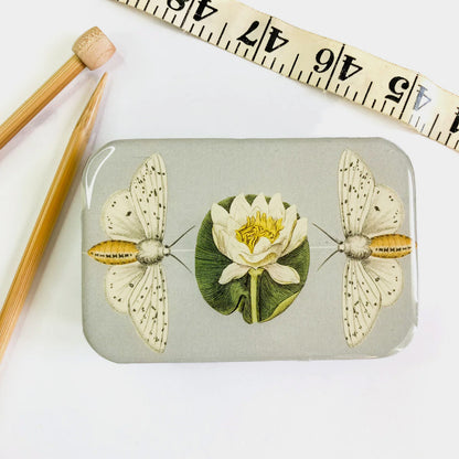 Boîte de rangement Firefly Notes, modèle Moth and Lotus, taille Large