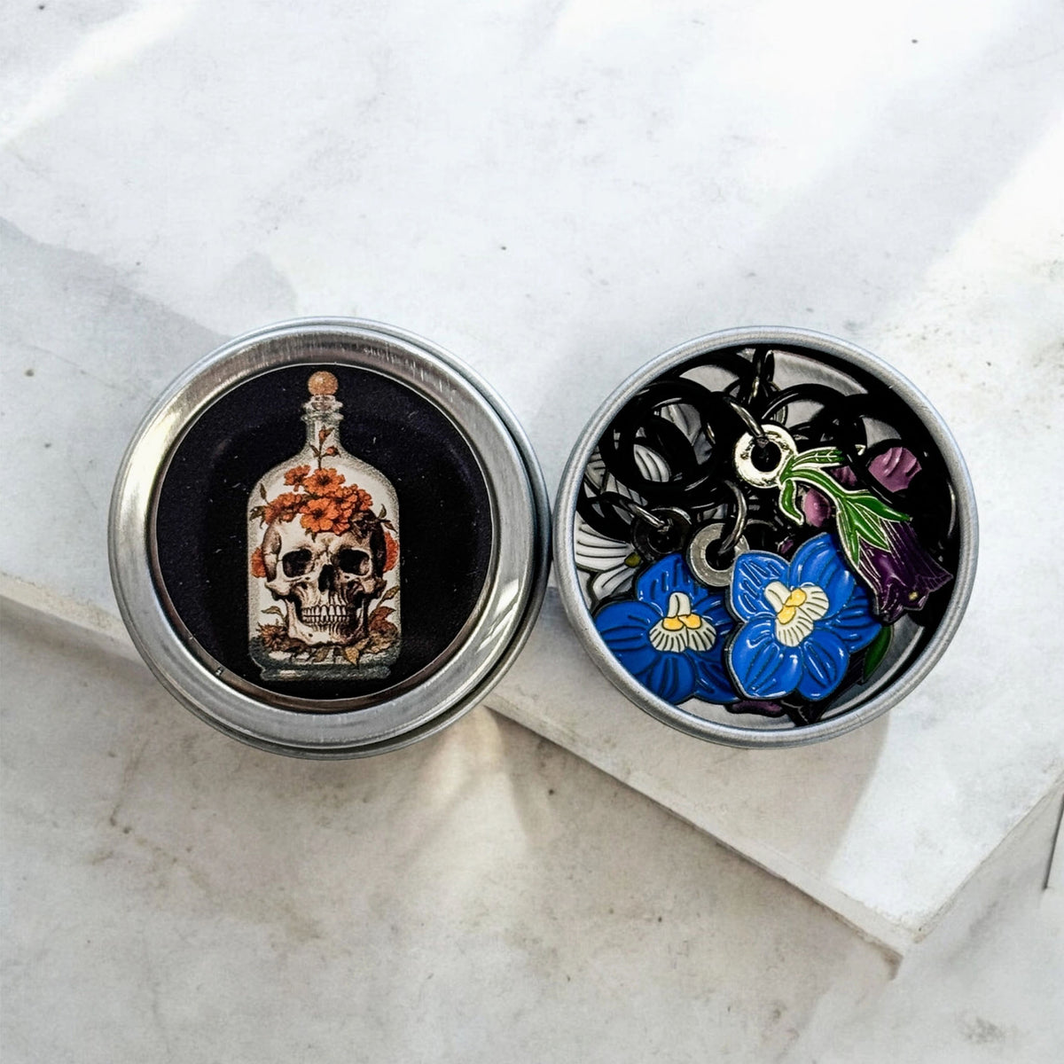 Set d'anneaux marqueurs avec boîte de rangement Firefly Notes modèle Poison Garden