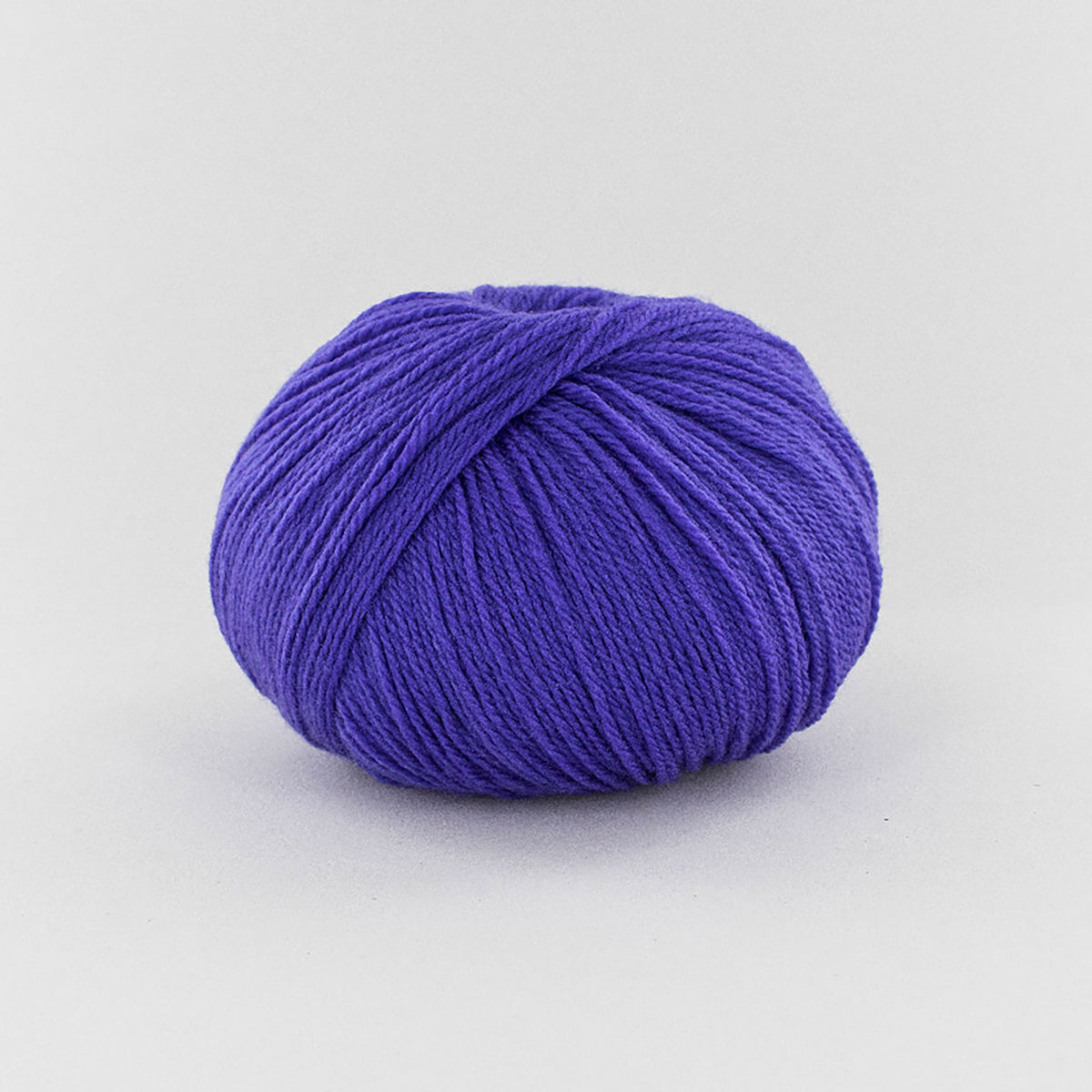 Pelote de BB Mérinos de Fonty, coloris 933 Iris
