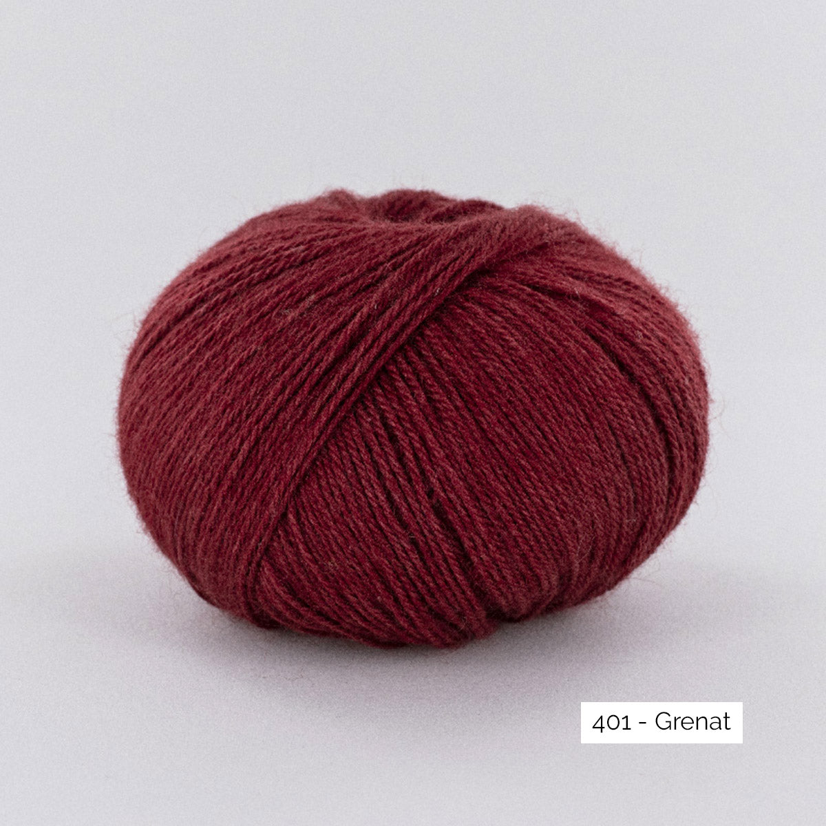 Pelote de Moustache de Fonty coloris 401 Grenat