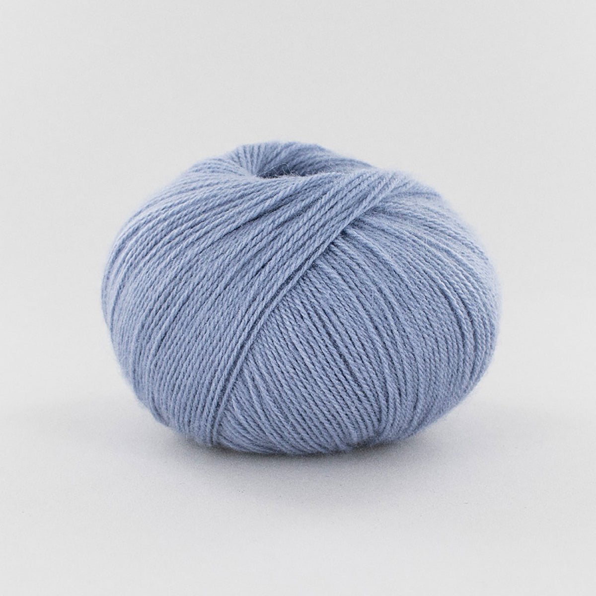 Pelote de Moustache de Fonty coloris 420 Bleu Poudré