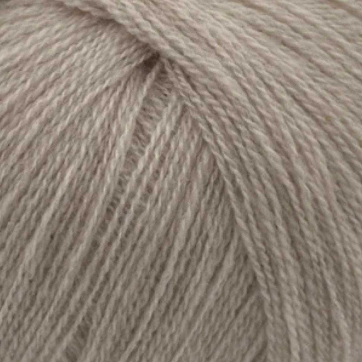Cashmere Lace de Gepard Garn, coloris 142Paille