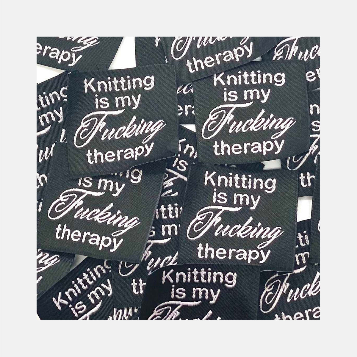 Etiquette à coudre de Home Couture, modèle Knitting Therapy (noir - blanc)