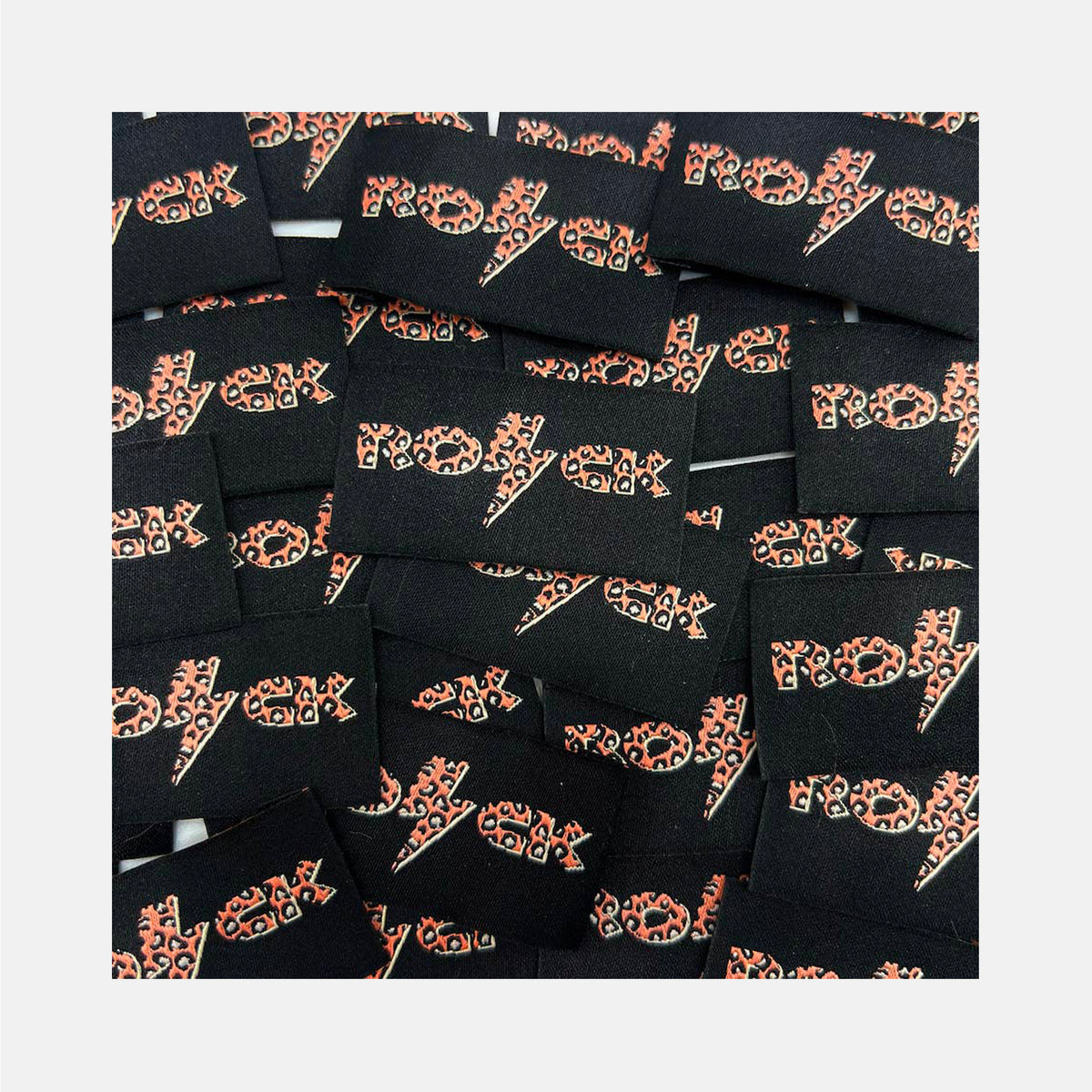 Etiquette à coudre de Home Couture, modèle Rocke (noir - graou)