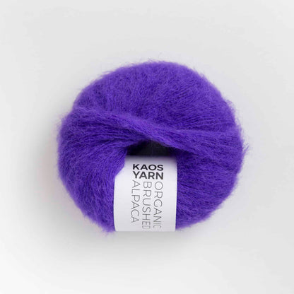 Pelote de Halo Brushed Alpaga de Kaos Yarn, coloris 2057 Divine