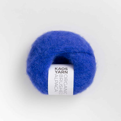 Pelote de Halo Brushed Alpaga de Kaos Yarn, coloris 2062 Electric