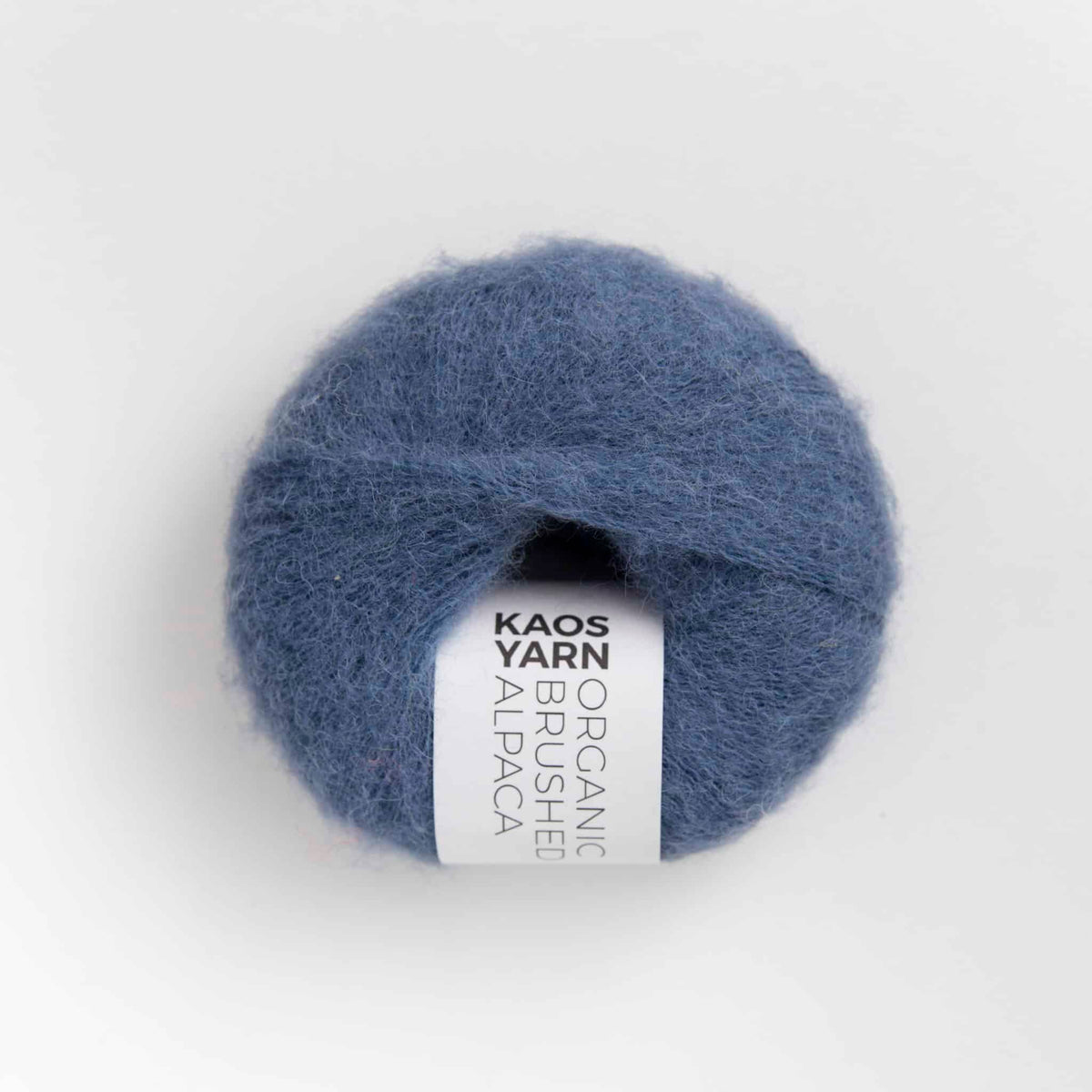 Pelote de Halo Brushed Alpaga de Kaos Yarn, coloris 2067 Sincere
