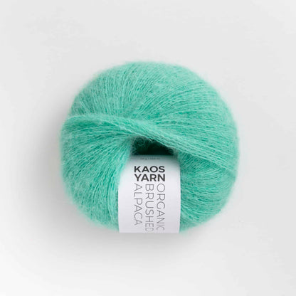 Pelote de Halo Brushed Alpaga de Kaos Yarn, coloris 2074 Fresh