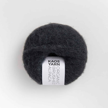 Pelote de Halo Brushed Alpaga de Kaos Yarn, coloris 2088 Mysterious