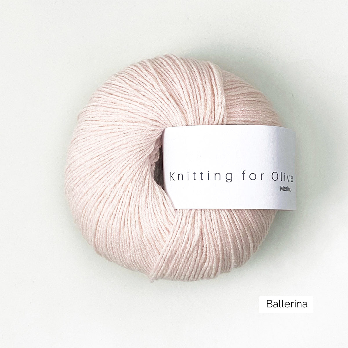 Pelote de Merino de Knitting for Olive (KFO) coloris Ballerina