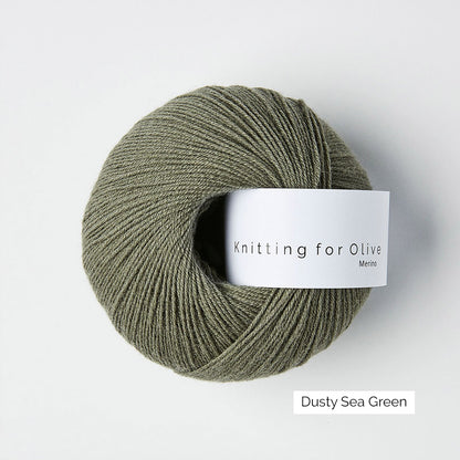Pelote de Merino de Knitting for Olive (KFO) coloris Dusty Sea Green