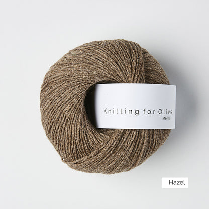 Pelote de Merino de Knitting for Olive (KFO) coloris Hazel