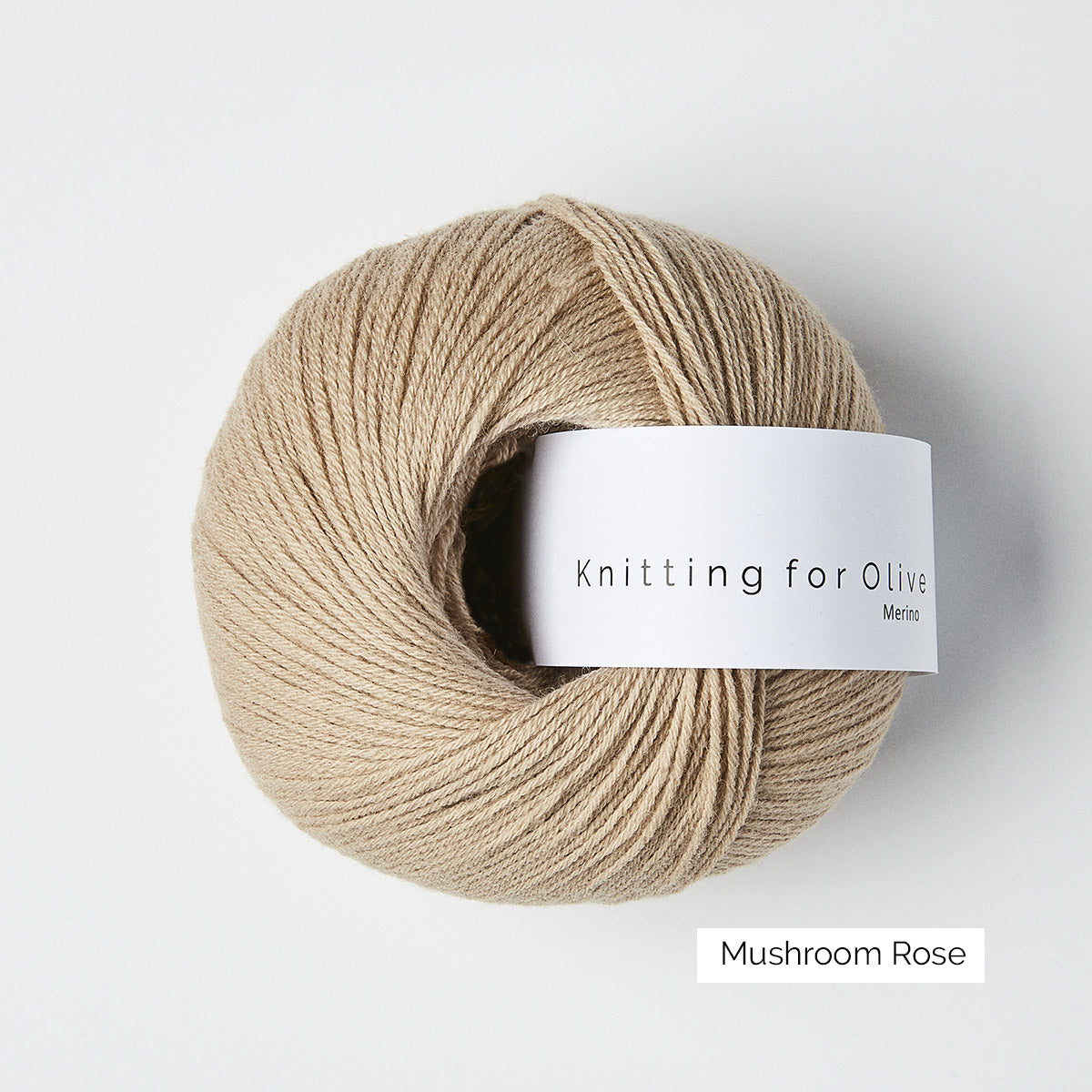 Pelote de Merino de Knitting for Olive (KFO) coloris Mushroom Rose