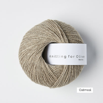 Pelote de Merino de Knitting for Olive (KFO) coloris Oatmeal
