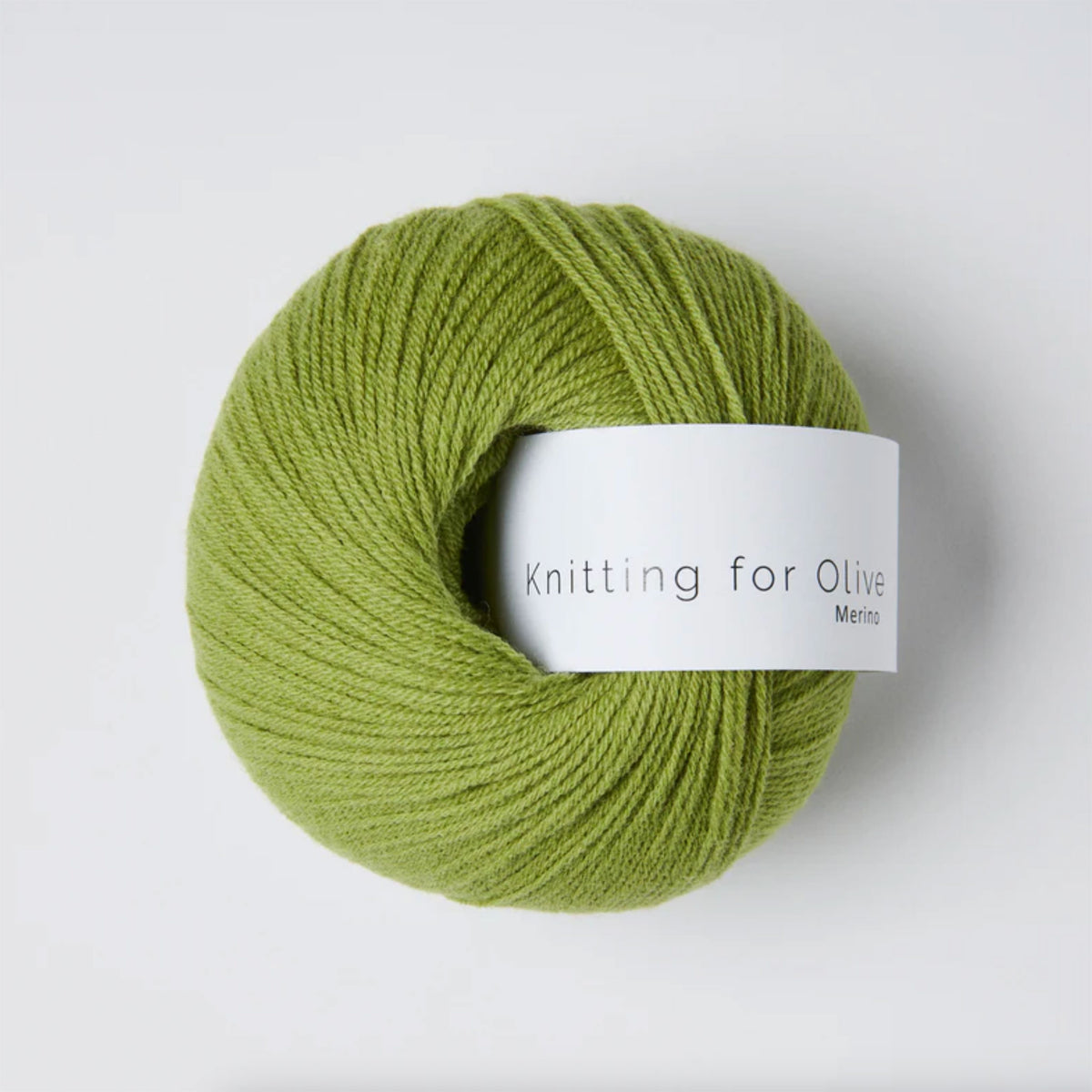 Pelote de Merino de Knitting for Olive (KFO) coloris Pea Shoots