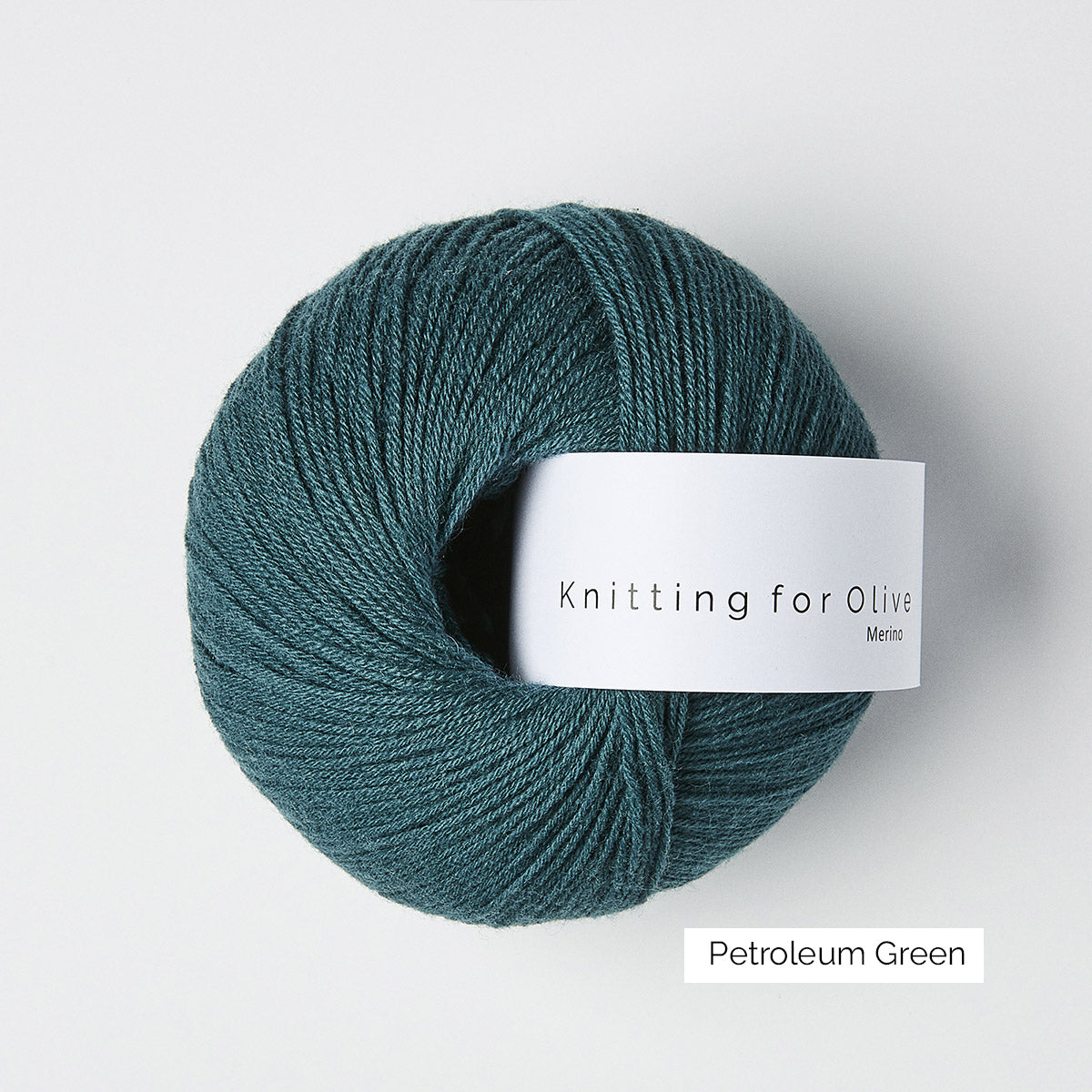 Pelote de Merino de Knitting for Olive (KFO) coloris Petroleum Green