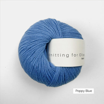 Pelote de Merino de Knitting for Olive (KFO) coloris Poppy Blue