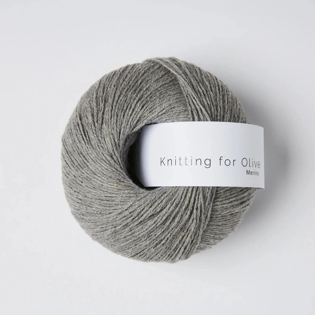 Pelote de Merino de Knitting for Olive (KFO) coloris Rainy Day