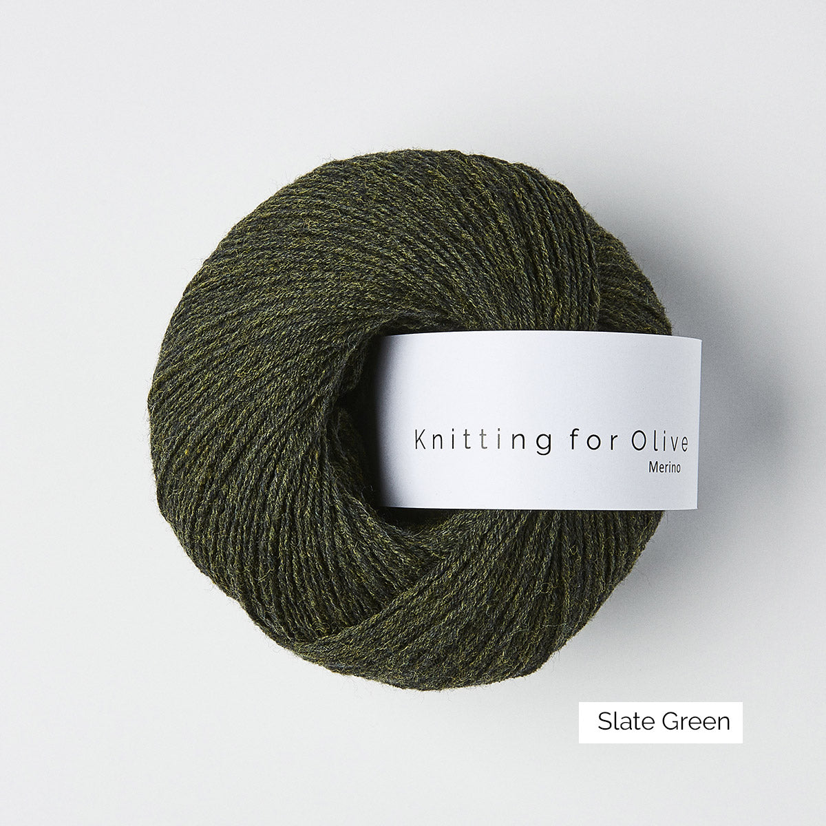 Pelote de Merino de Knitting for Olive (KFO) coloris Slate Green