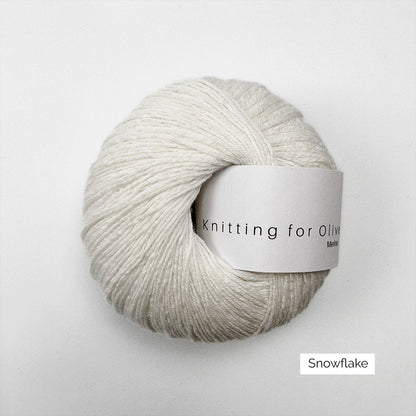 Pelote de Merino de Knitting for Olive (KFO) coloris Snowflake