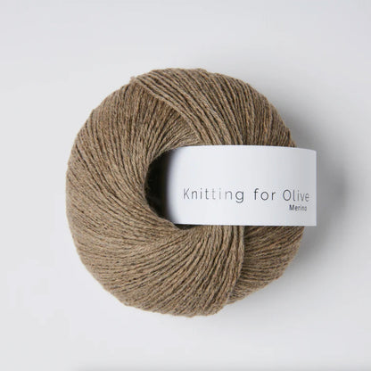 Pelote de Merino de Knitting for Olive (KFO) coloris Soil