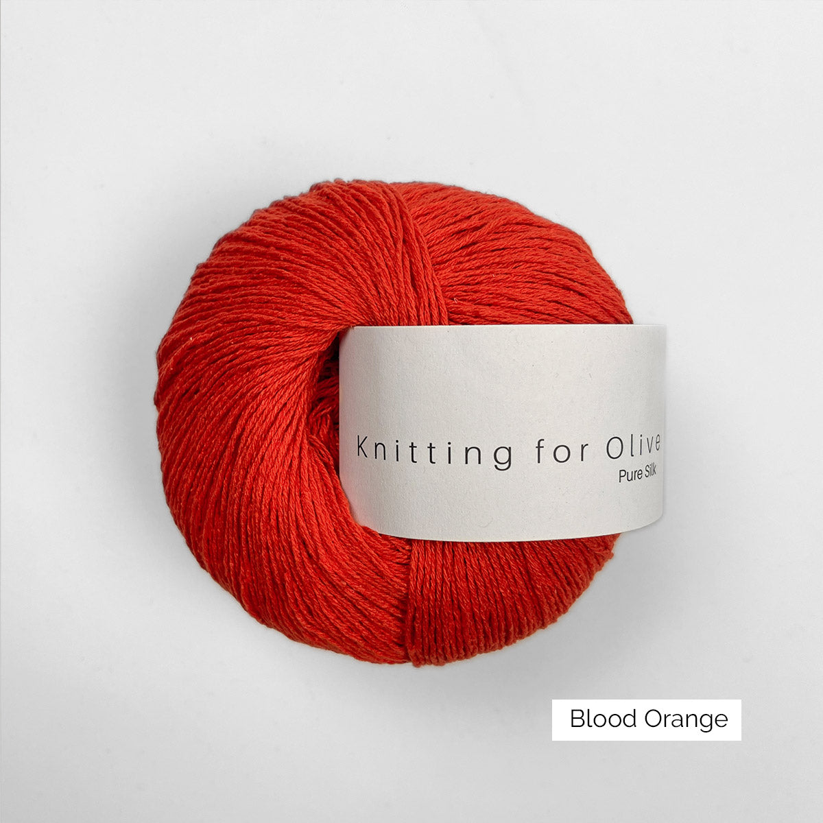 Pelote de Pure Silk de Knitting for Olive (KFO), coloris Blood Orange