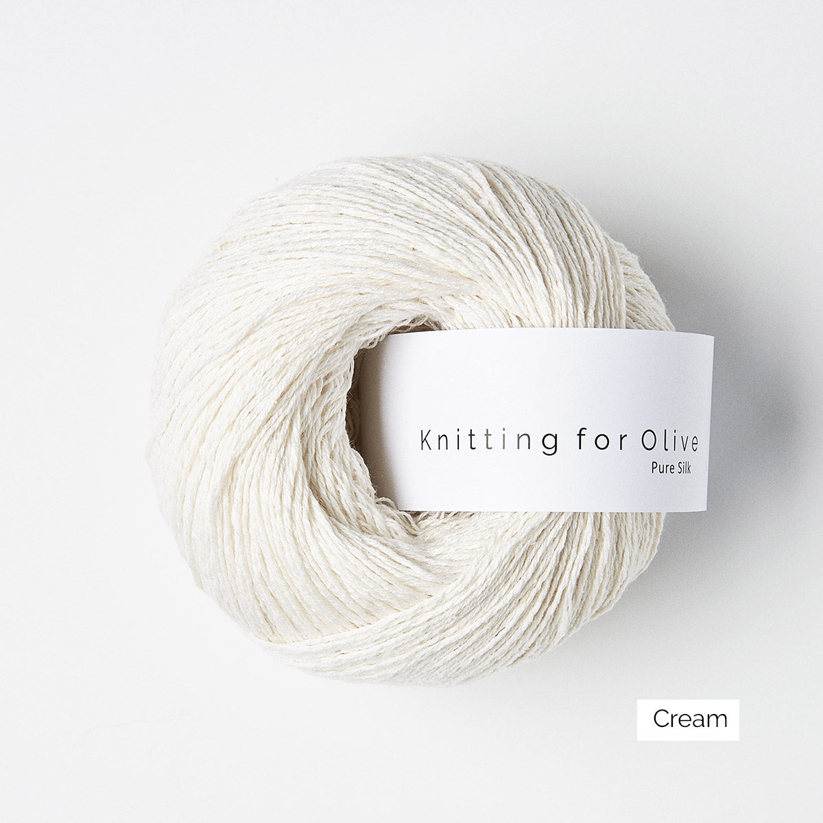 Pelote de Pure Silk de Knitting for Olive (KFO) coloris Cream