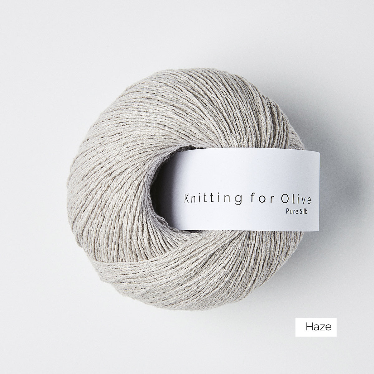 Pelote de Pure Silk de Knitting for Olive (KFO) coloris Haze