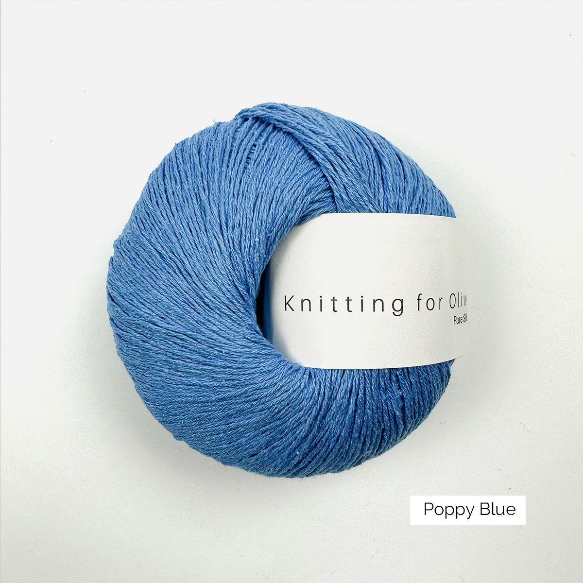 Pelote de Pure Silk de Knitting for Olive (KFO) coloris Poppy Blue