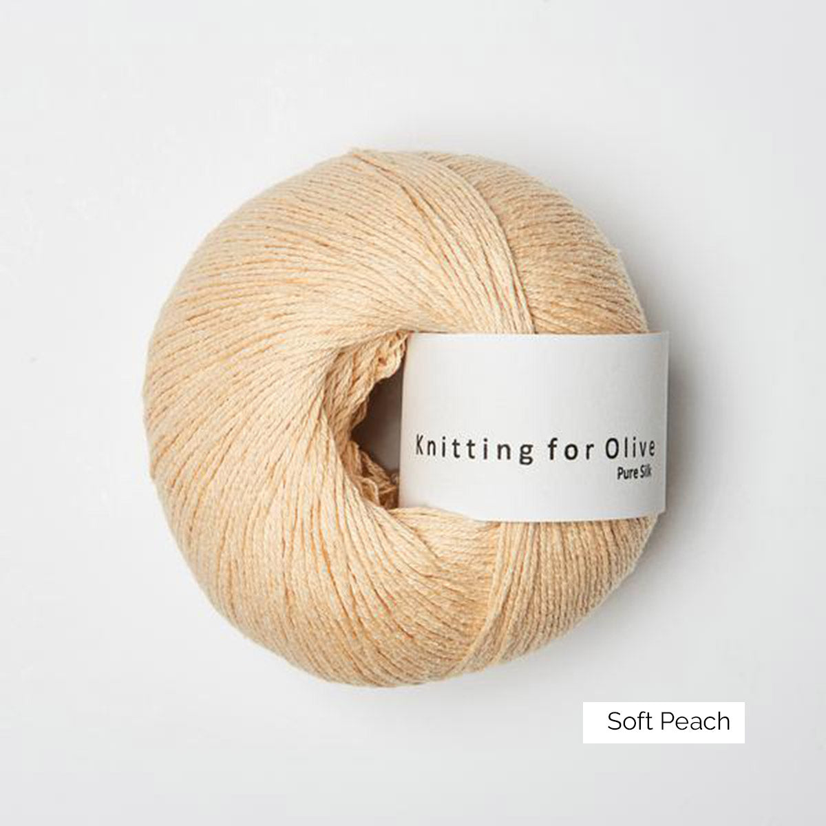 Pelote de Pure Silk de Knitting for Olive (KFO) coloris Soft Peach