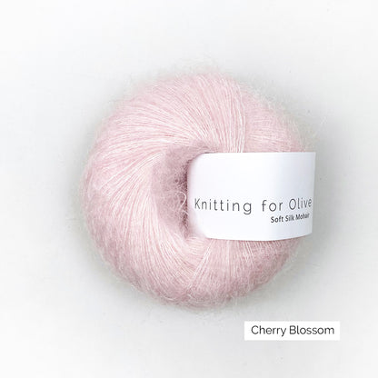 Pelote de Soft Silk Mohair de Knitting for Olive (KFO) coloris Cherry Blossom