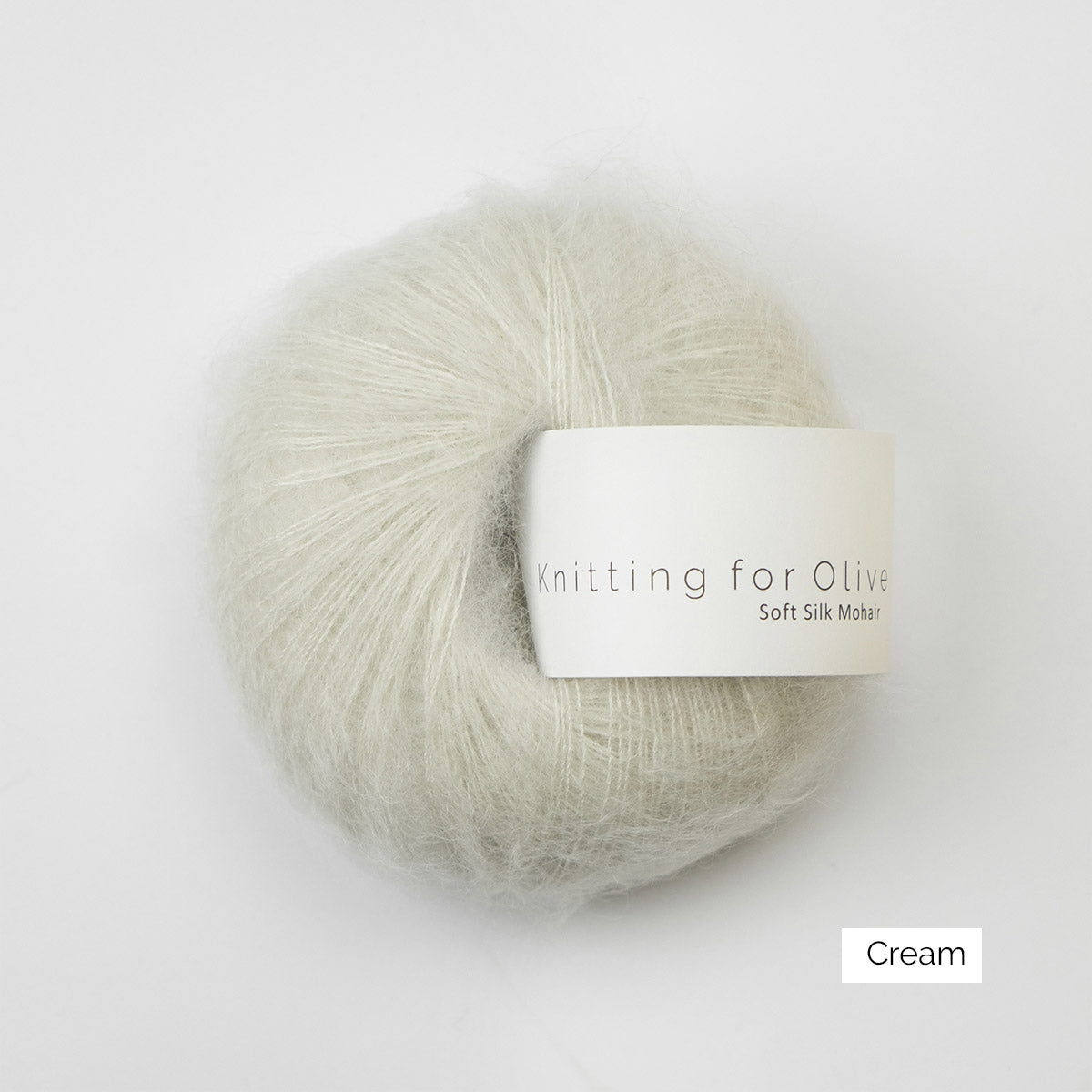 Pelote de Soft Silk Mohair de Knitting for Olive (KFO) coloris Cream