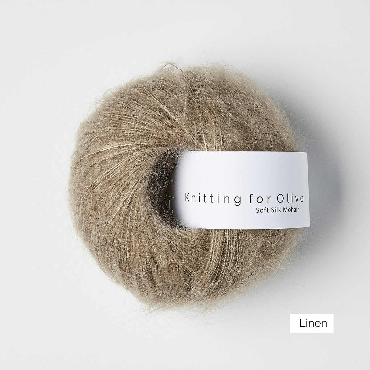 Pelote de Soft Silk Mohair de Knitting for Olive (KFO) coloris Linen