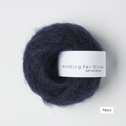 Pelote de Soft Silk Mohair de Knitting for Olive (KFO) coloris Navy