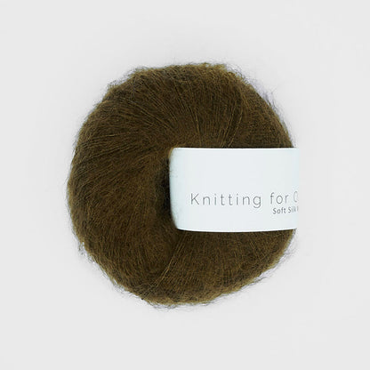 Pelote de Soft Silk Mohair de Knitting for Olive (KFO) coloris Olive Brown