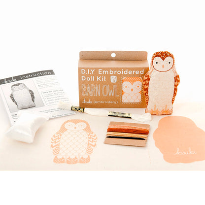 Kit de broderie Embroidered Doll de Kiriki Press modèle Barn Owl