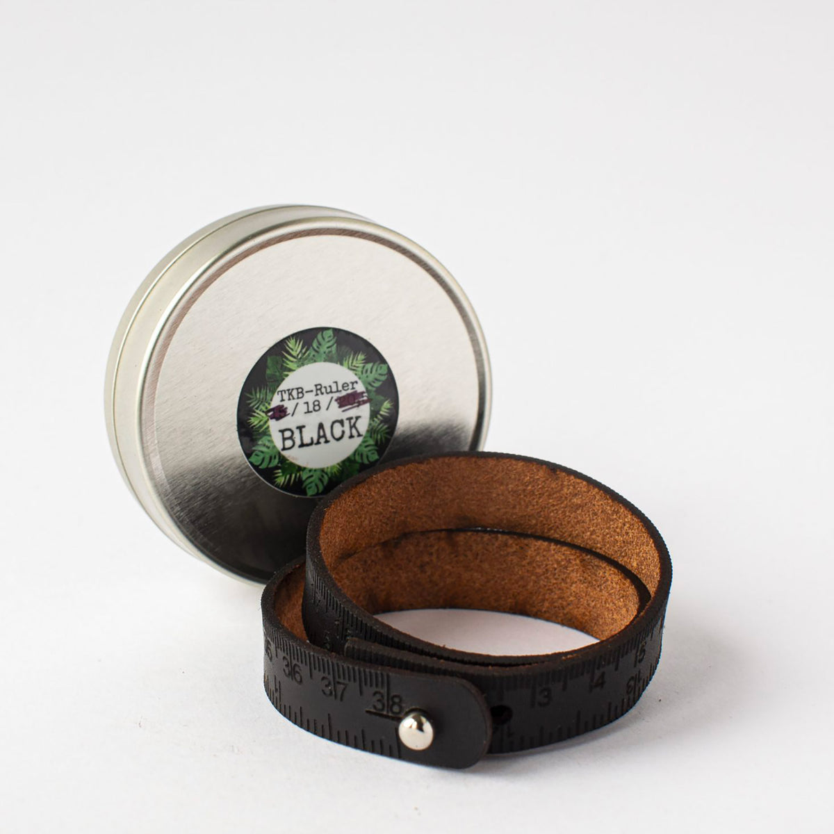 Bracelet mètre (Ruler) en cuir The Knitting Barber coloris Black
