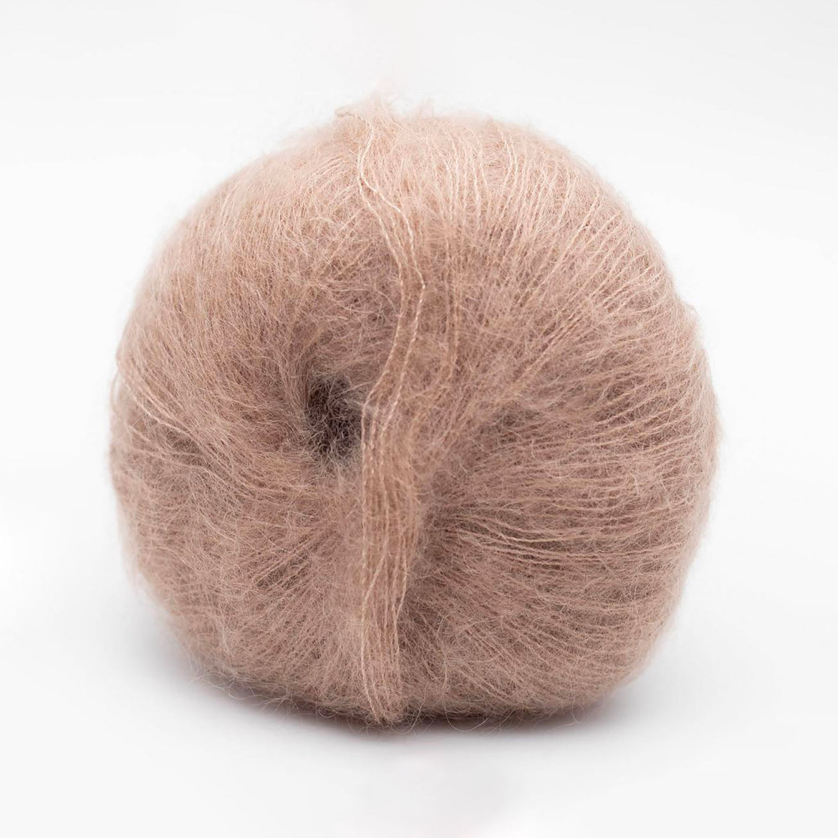 Pelote de Silky Kid de Kremke Soul Wool coloris 06_029 Sable