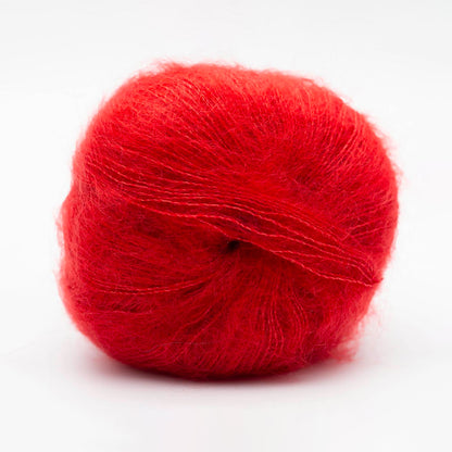 Pelote de Silky Kid de Kremke Soul Wool coloris 12_120 Cherry Red