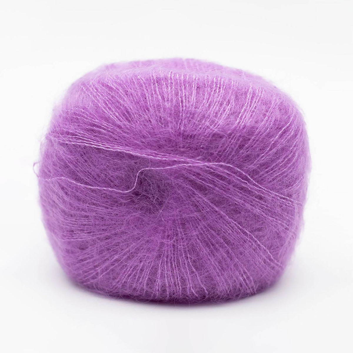 Pelote de Silky Kid de Kremke Soul Wool coloris 12_192 Lavande