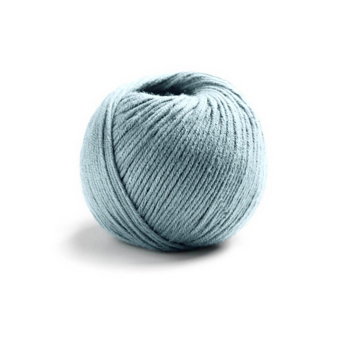 Pelote de Perla de Lamana coloris 36 Pigeon Blue