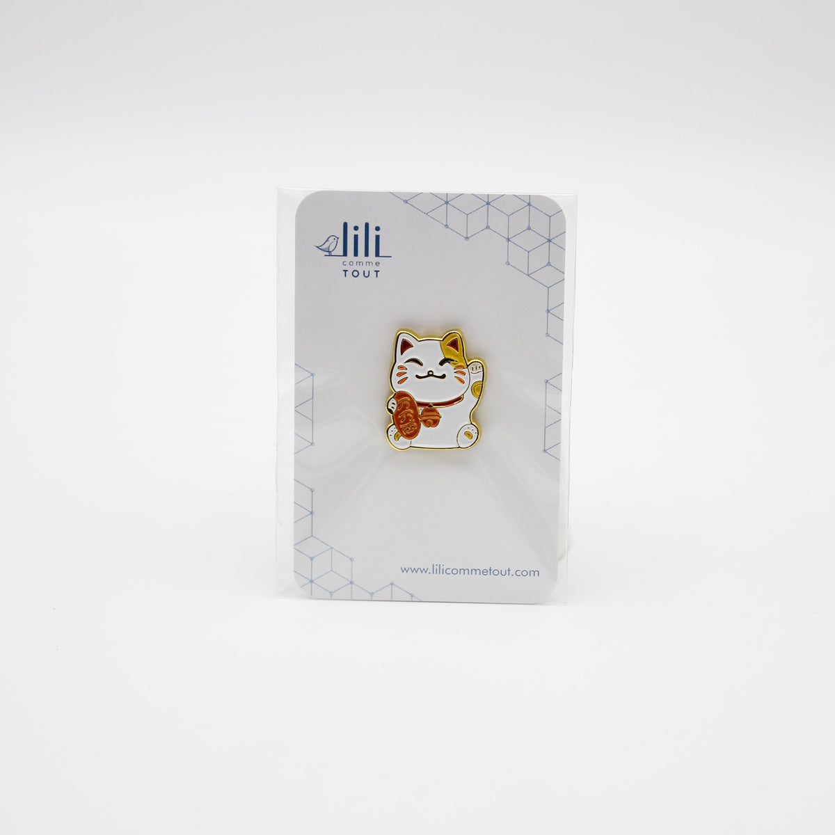 Pin's Lili Comme Tout modèle Maneki Neko Roux et Blanc