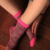 Patron de tricot de chaussettes Kakuetta de Mélanie Lagarde (Inkyaholic) paru dans le livre Woolship 2 de Lili Comme Tout